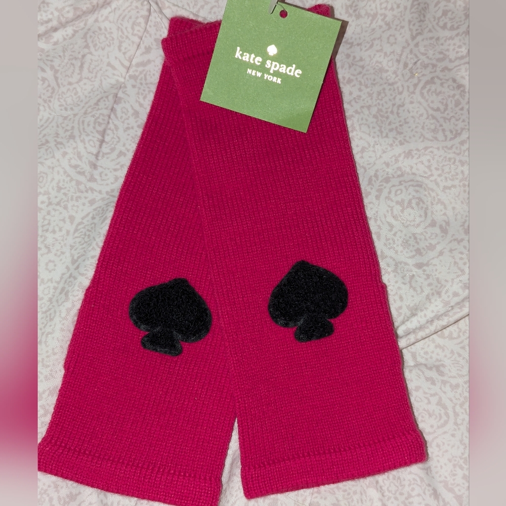 NWT Kate Spade Fingerless Arm Warmers with Black Fuzzy Spade Symbols ♠️♠️